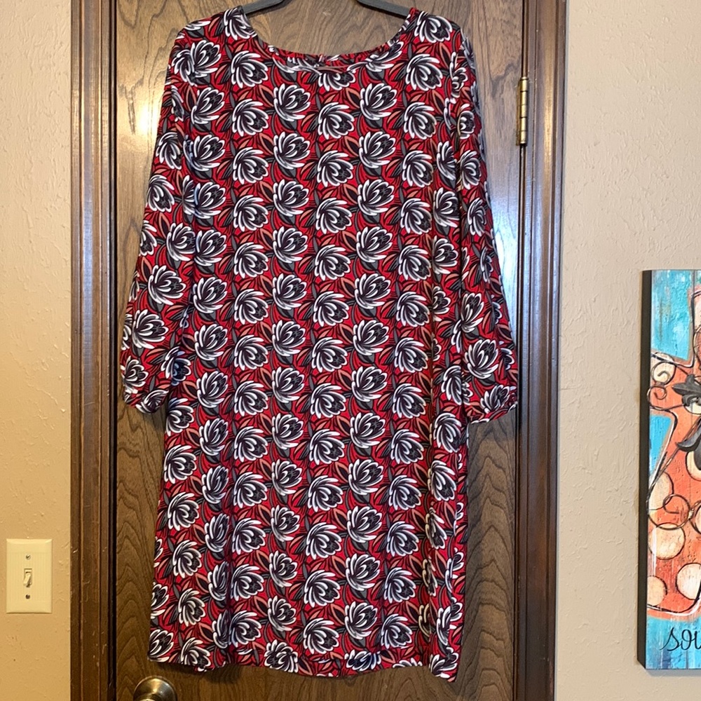 Loft Dress with 3/4 Sleeves and button closure